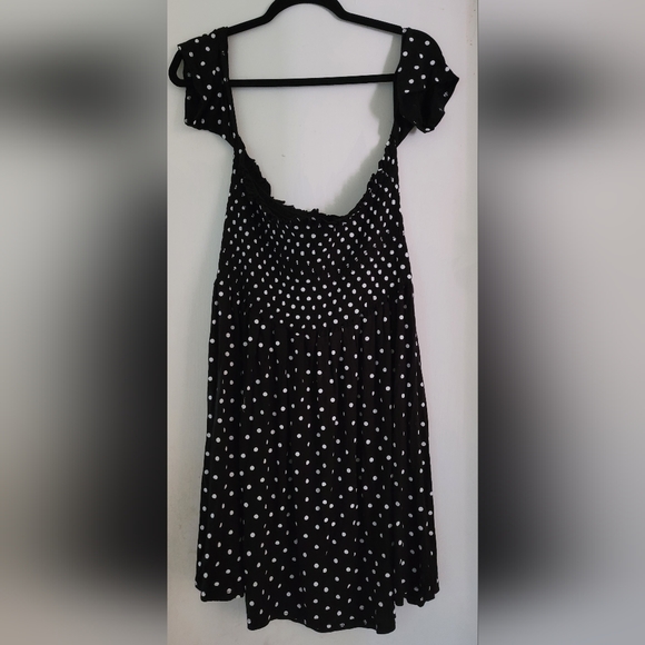 Sundress - Picture 2 of 2